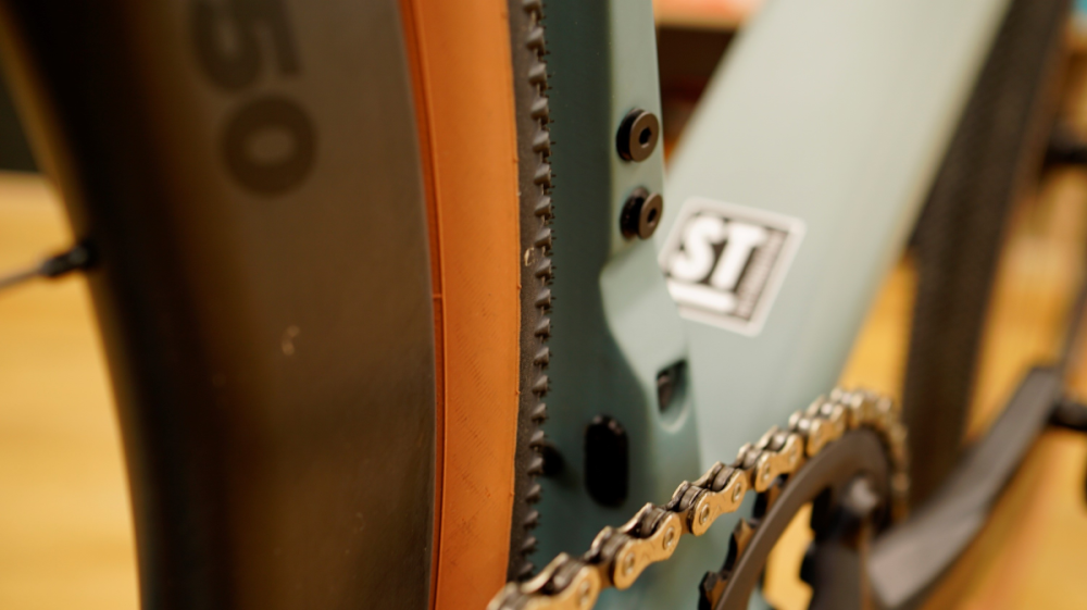 Classified Powershift G30 Carbon Wheelset Kit, Clintcher, Tubless, inkl. Kassette, 12 speed / 11-30