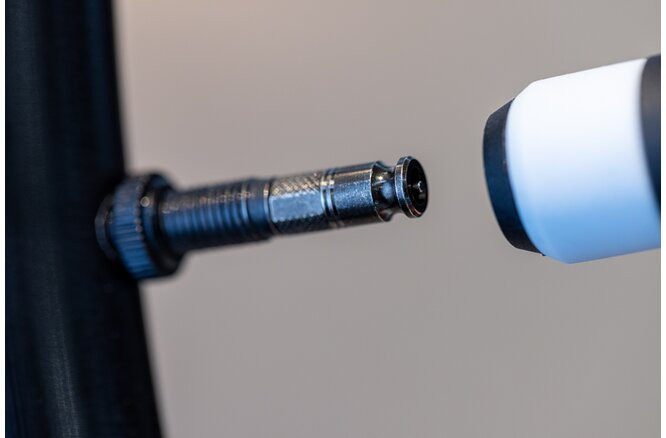 Schwalbe Tubeless Ventil Clik Valve 40 mm Set à 2 Stück schwarz