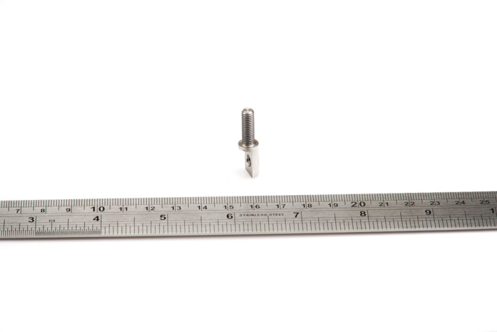 Tern Tern M5 Spezialschrauben mit 90º Befestigung