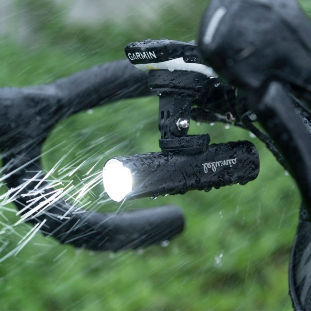 Lelumia Lampe Twist 1500, 1500 Lumen inkl. USB-C Ladekabel schwarz